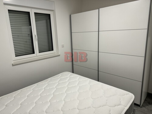 Thumbnail 6226131 - 11