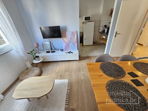 Thumbnail 6226230 - 10