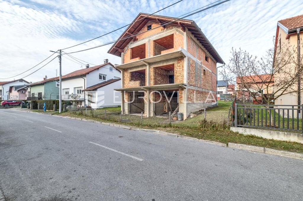 Image 6226677 - 1