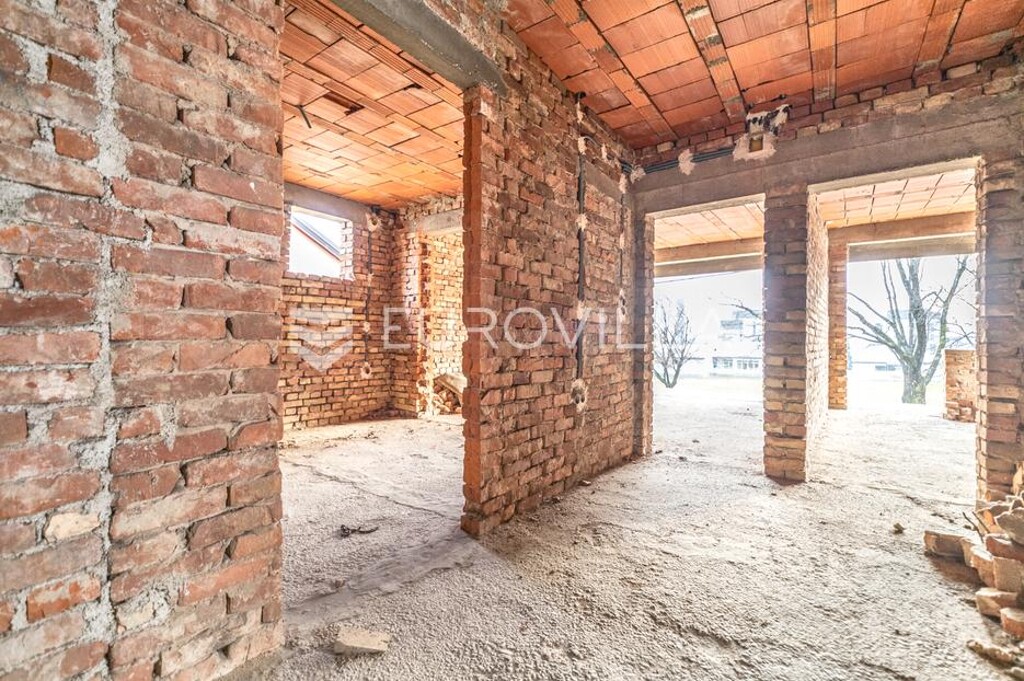 Image 6226677 - 5