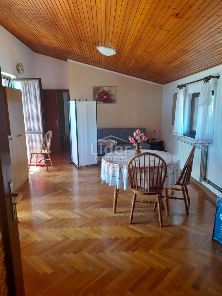 Image 6226685 - 5