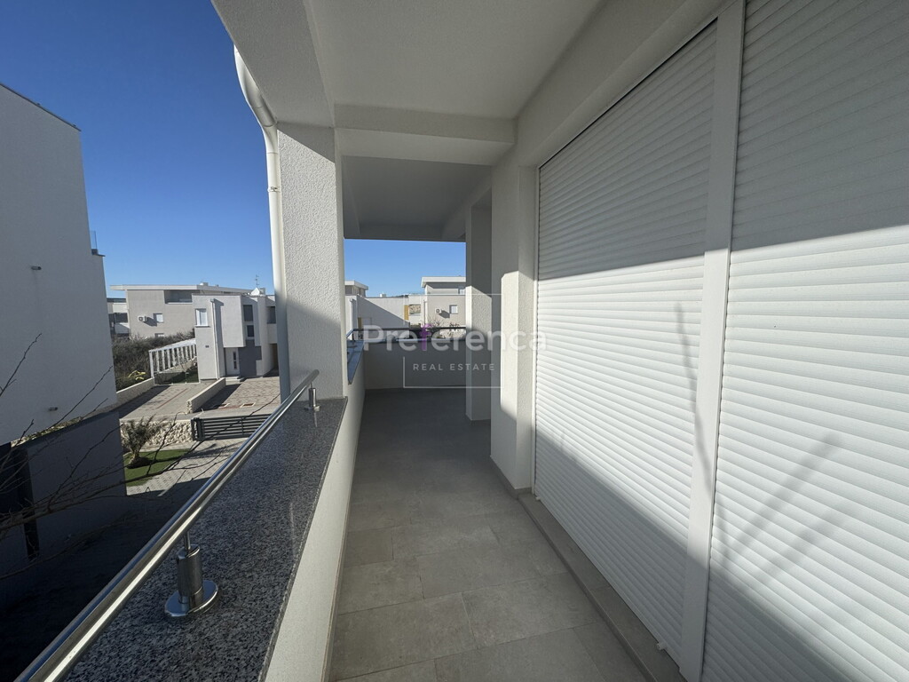 Image 6226862 - 28