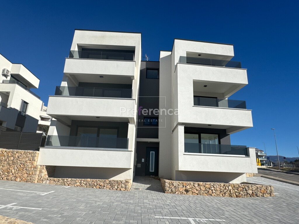 Image 6226878 - 1