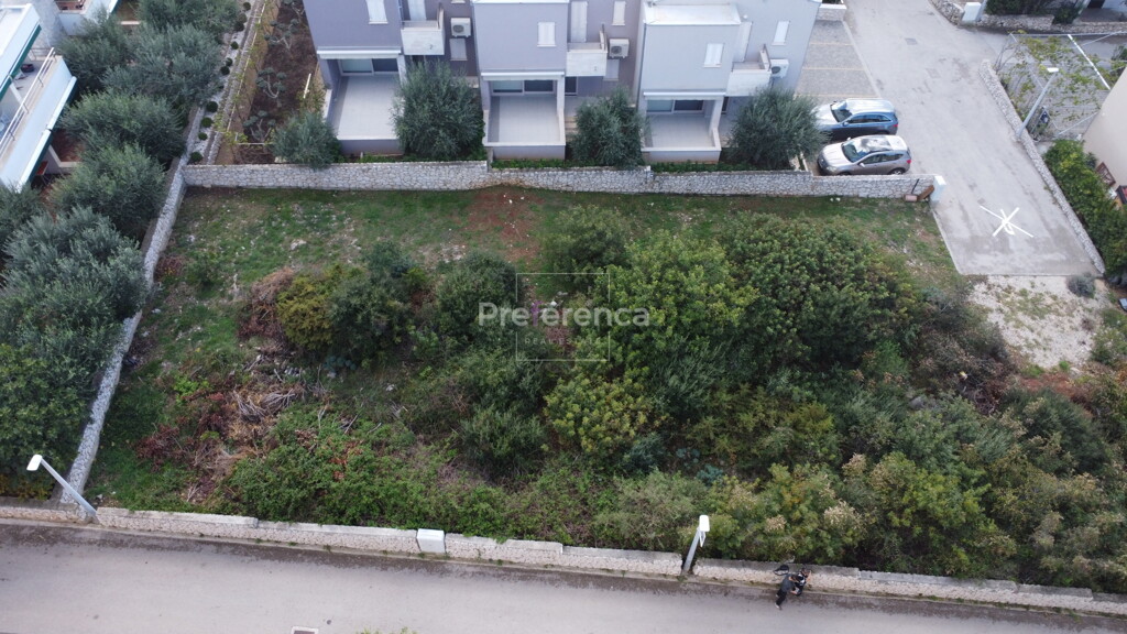 Image 6226884 - 7