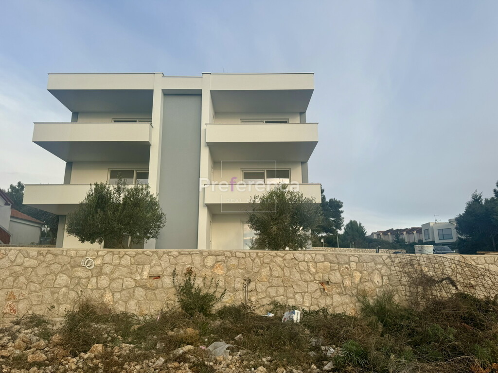 Image 6226896 - 3