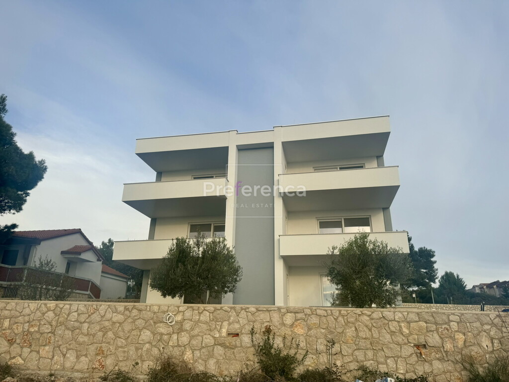 Image 6226896 - 4