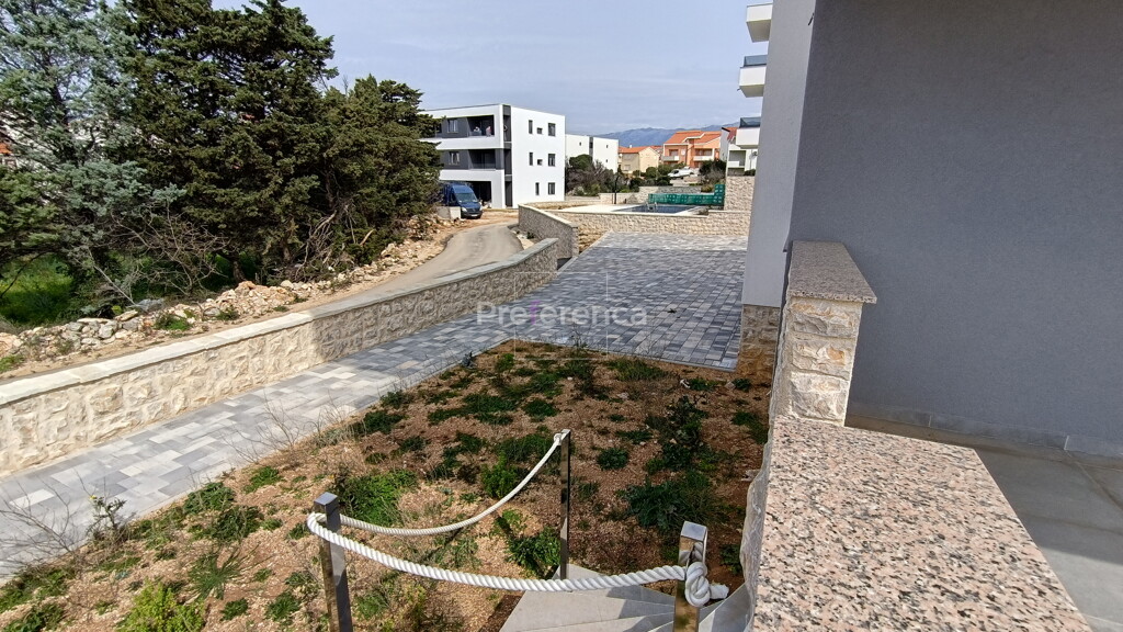 Image 6226910 - 4