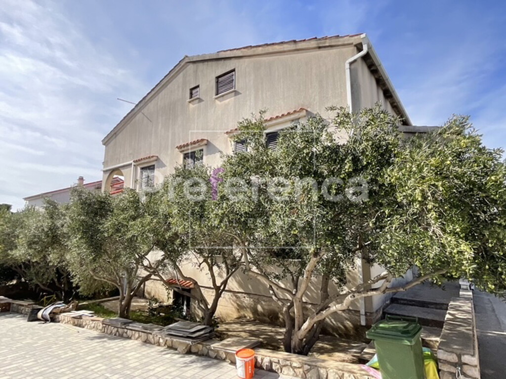 Image 6226914 - 3