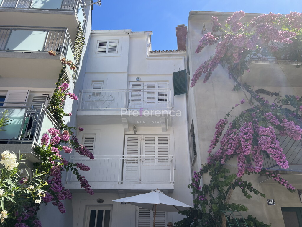 Image 6226915 - 2