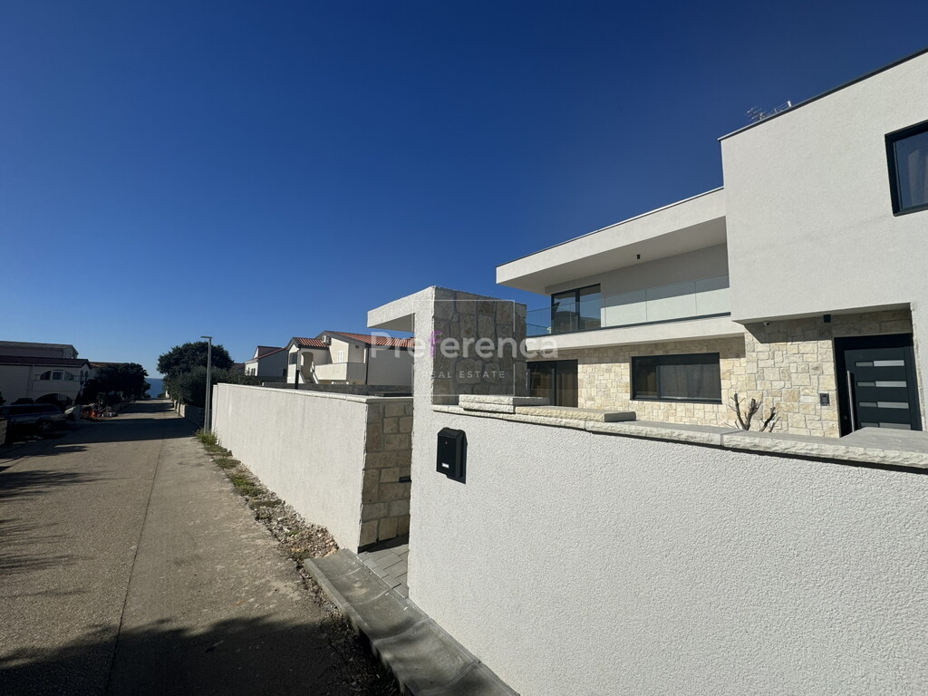 Image 6226932 - 5