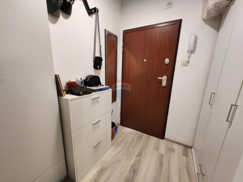 Thumbnail 6227013 - 8