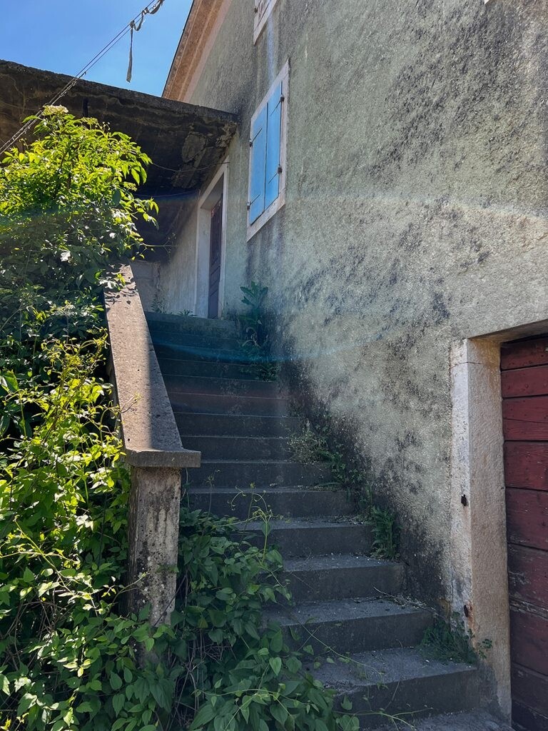 Image 6227034 - 10