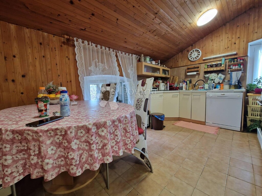 Image 6227178 - 5