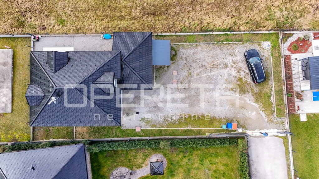 Image 6227270 - 28