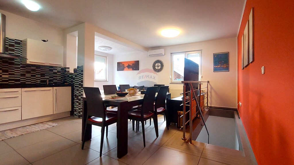 Image 6227289 - 2