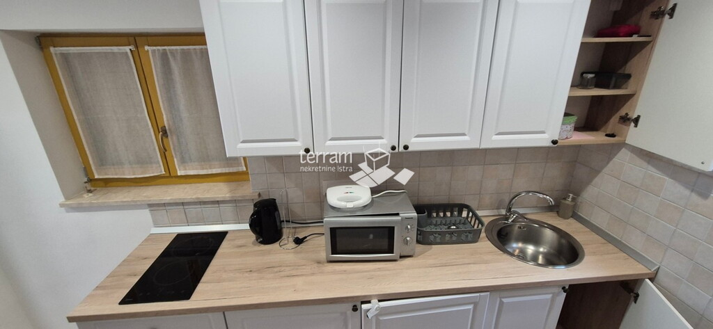 Image 6227295 - 8