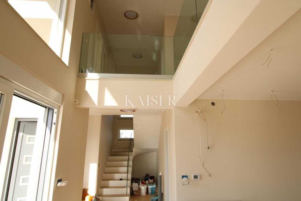Image 6227498 - 3