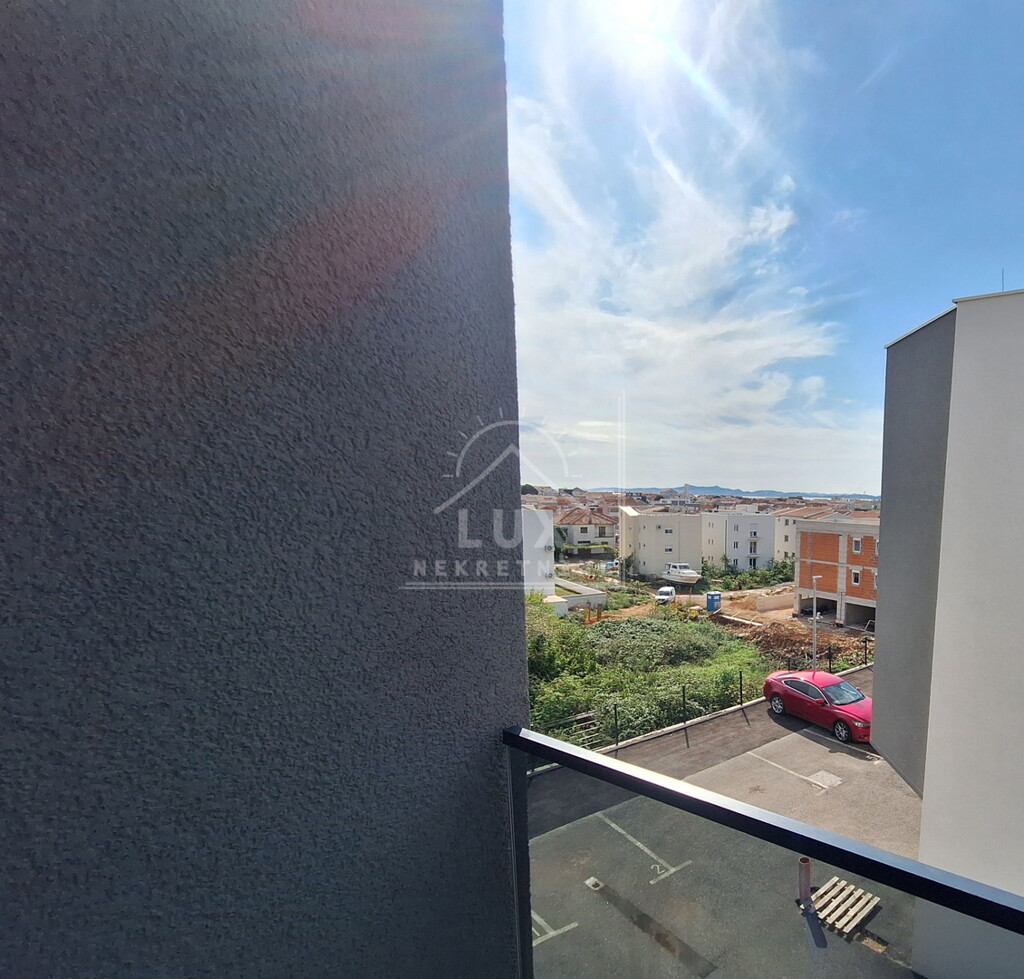 Image 6227784 - 16