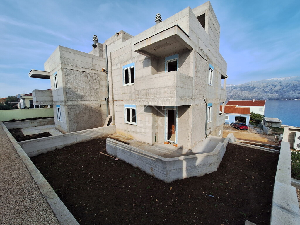 Image 6227793 - 7