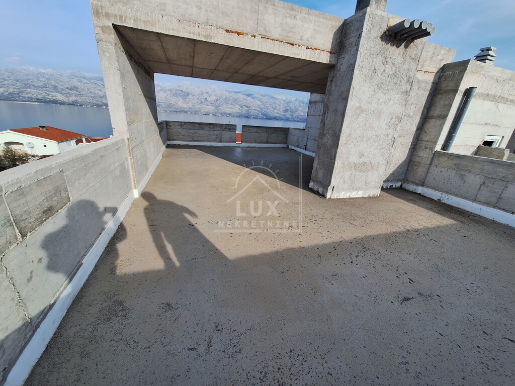 Image 6227794 - 11
