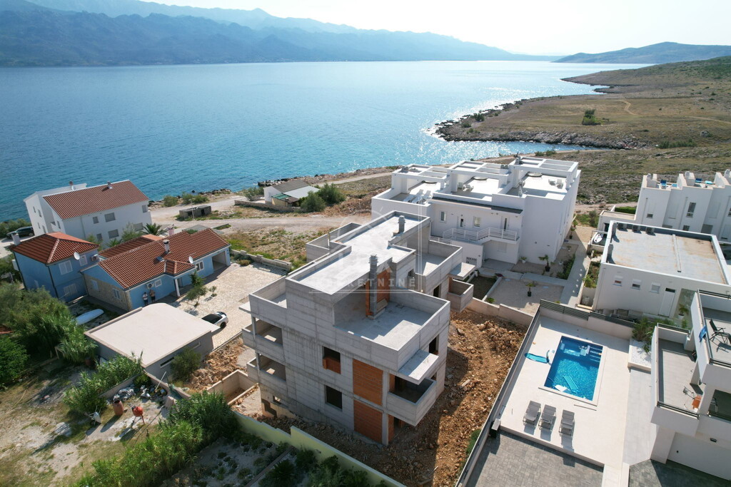 Image 6227809 - 1