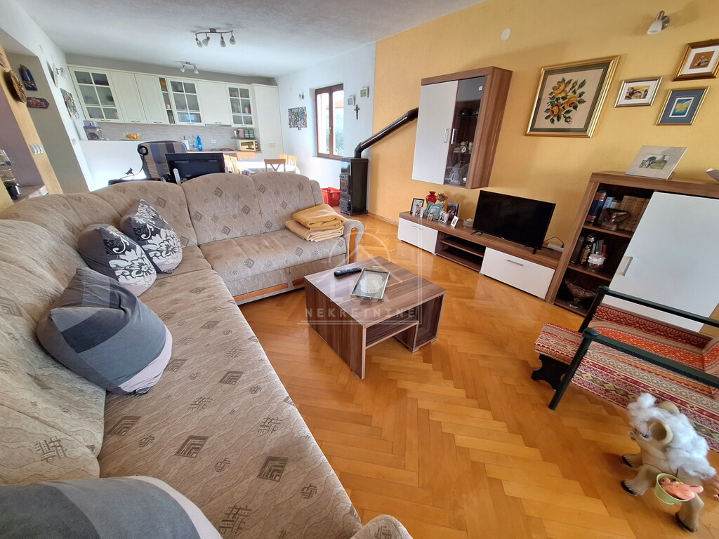 Image 6227847 - 1