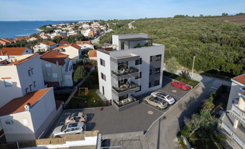Luksuzni penthouse na 2. katu, Petrčane kraj Zadra, s pogledom na more
