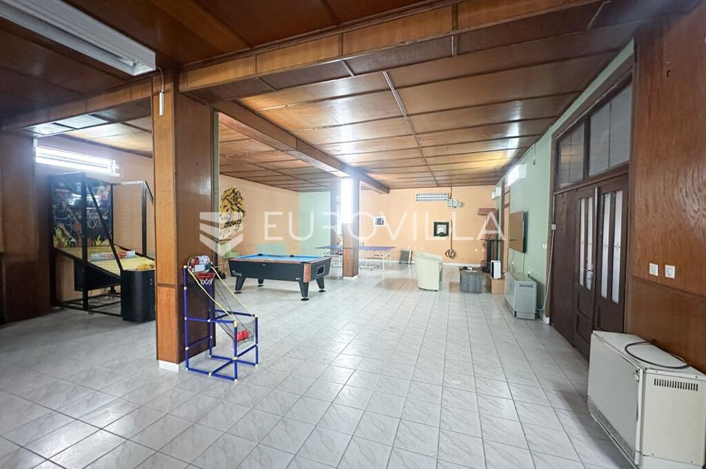 Image 6228004 - 7