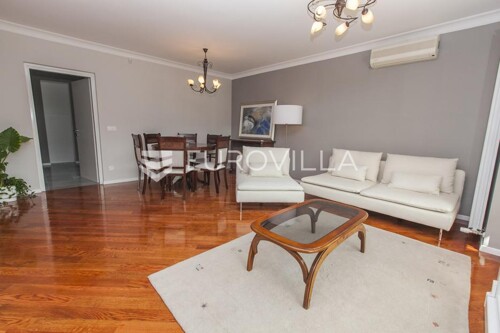 Zagreb, Goljak, prekrasan četverosoban stan 120 m2