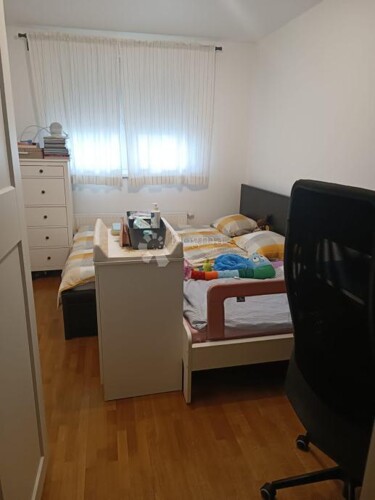 Thumbnail 6228062 - 3