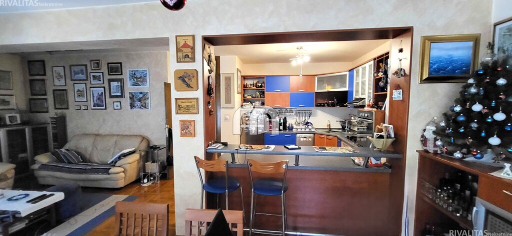Image 6228085 - 6