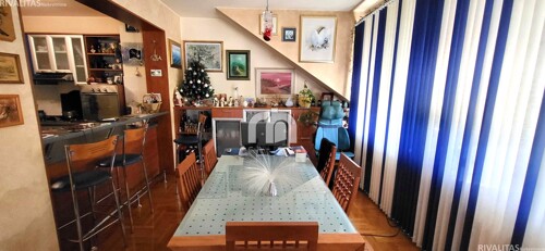Thumbnail 6228085 - 5