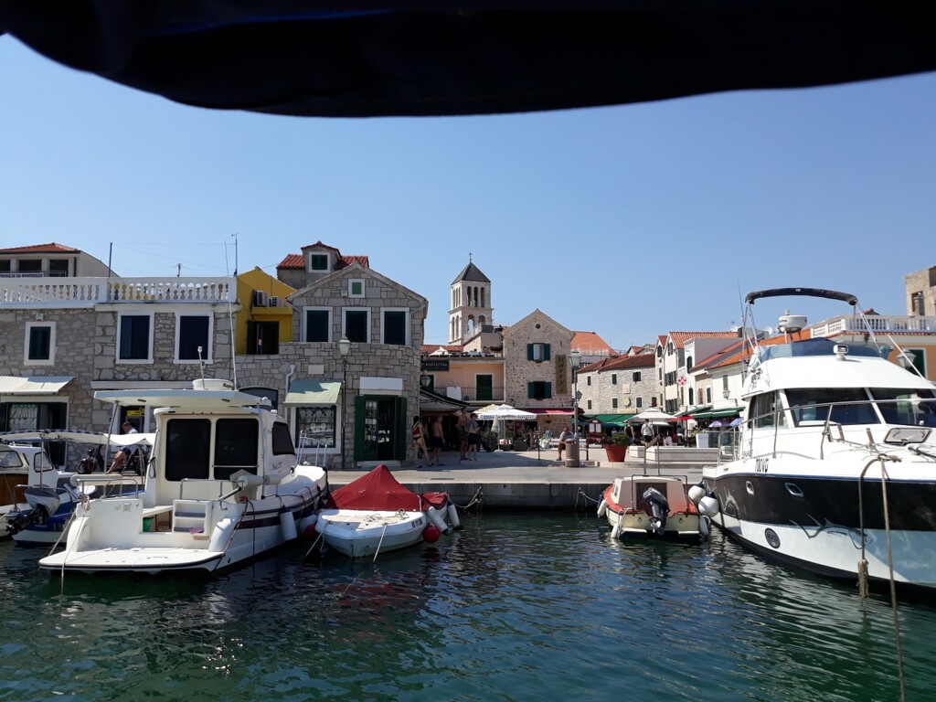 Image 6228100 - 1