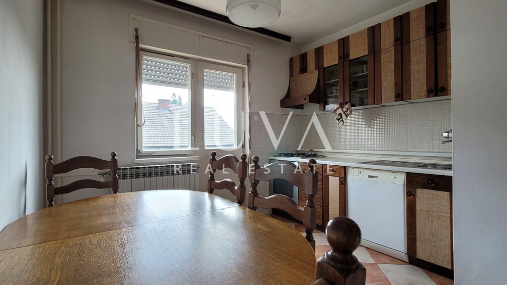 Image 6228188 - 6