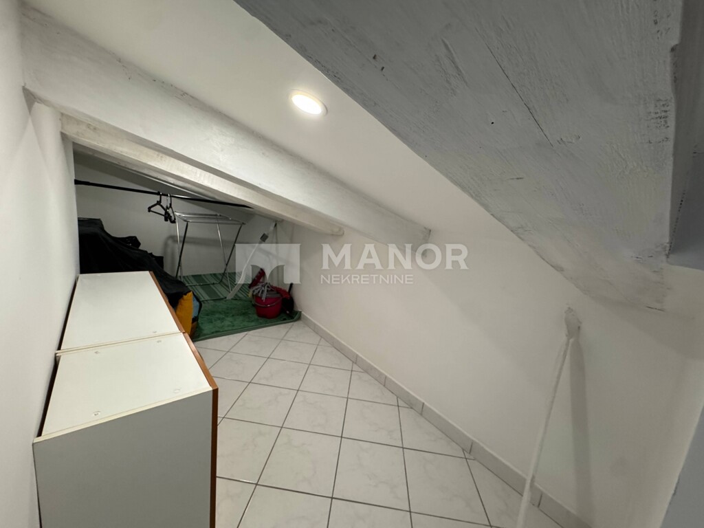 Image 6228257 - 8
