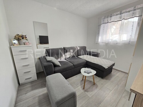 Thumbnail 6228287 - 6