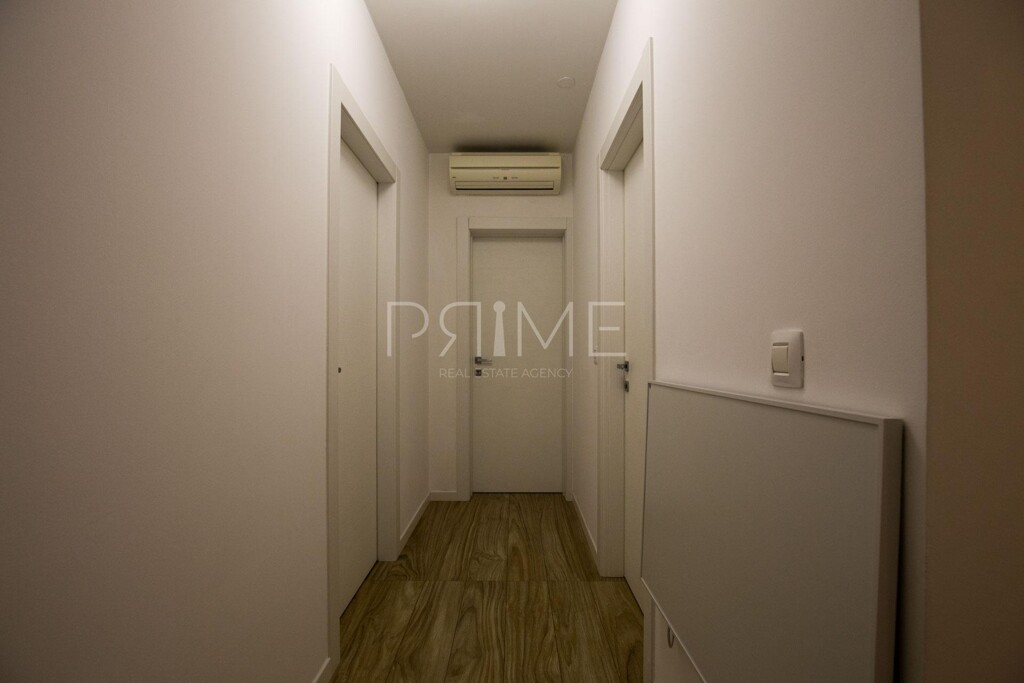 Image 6228517 - 11