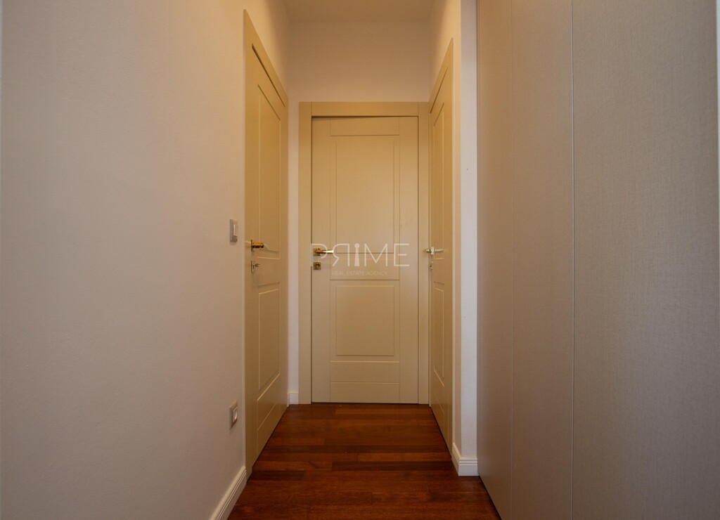 Image 6228548 - 17