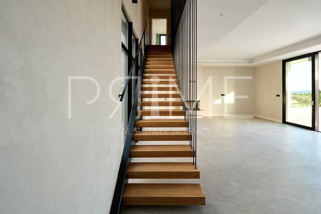 Image 6228560 - 12