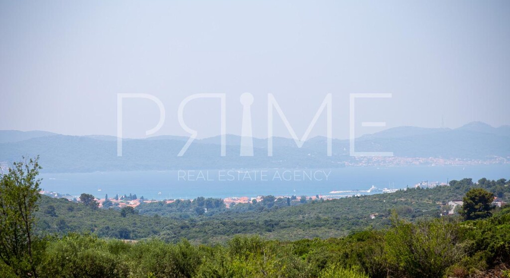 Image 6228566 - 3