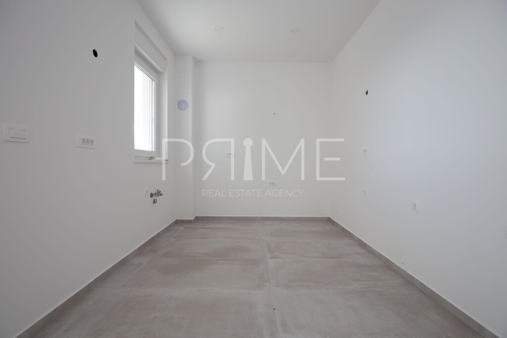 Image 6228597 - 4