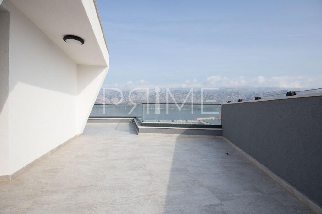 Image 6228613 - 17