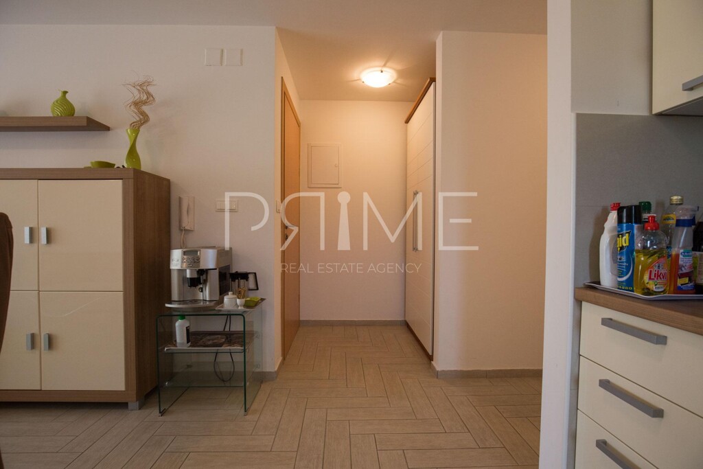Image 6228617 - 11