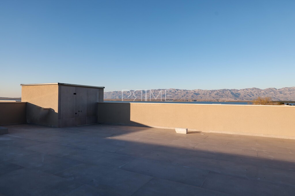 Image 6228620 - 8