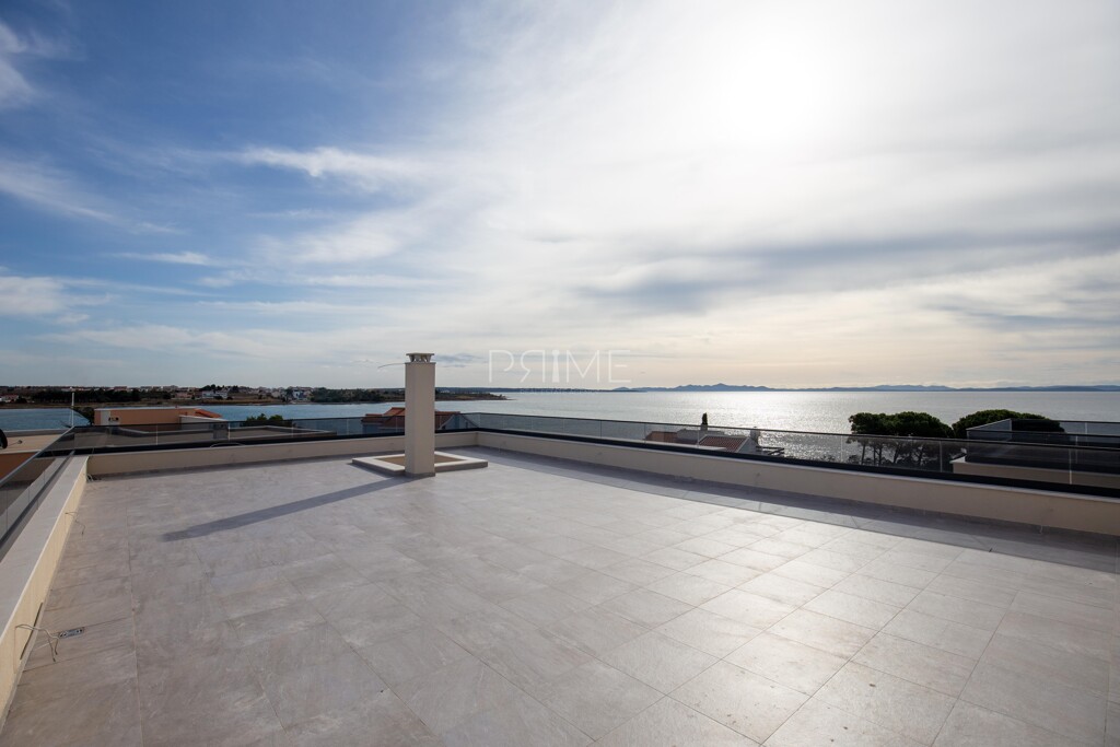 Image 6228623 - 8