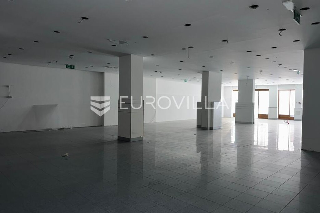 Image 6228815 - 3