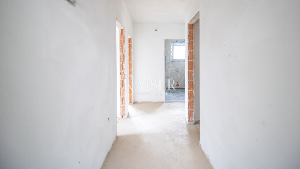 Image 6228983 - 5