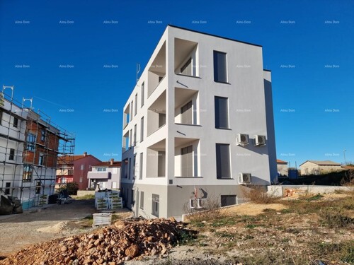 Thumbnail 6229090 - 1