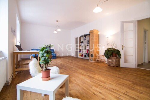 Zagreb, Donji grad-stan za najam, 98 m2