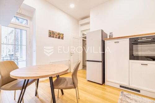 Zagreb, centar, Đorđićeva, luksuzan trosoban stan 98 m2